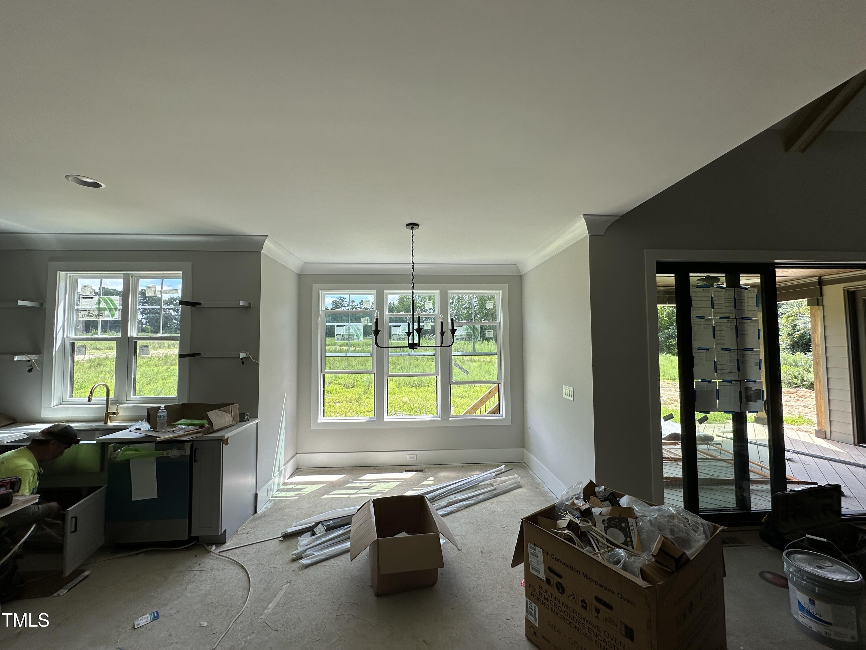 110 Broadleaf Lane