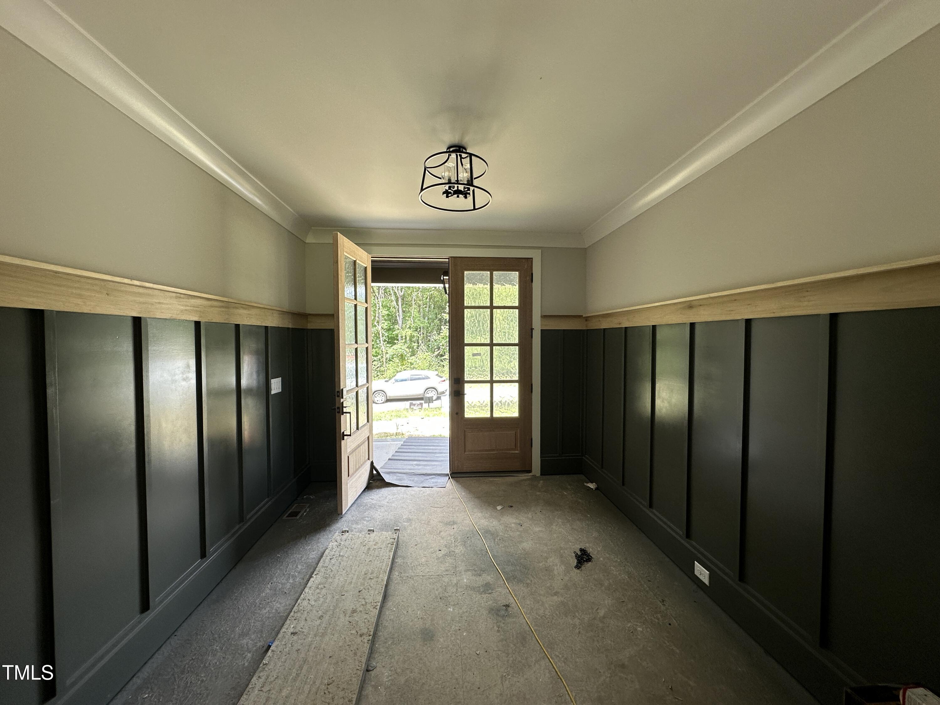 110 Broadleaf Lane