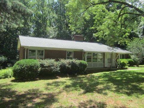 122 Ridgecrest Drive Warrenton NC 27589