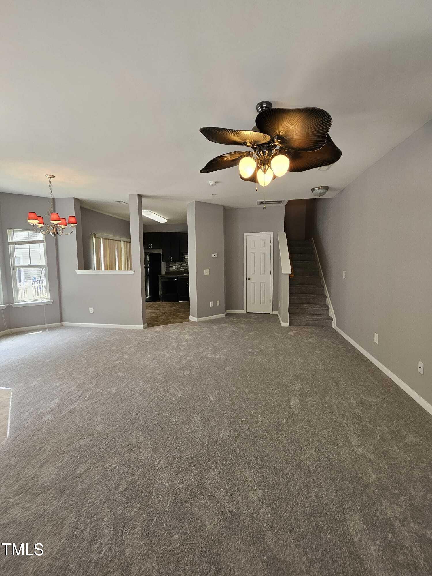 401 Coalinga Lane 106