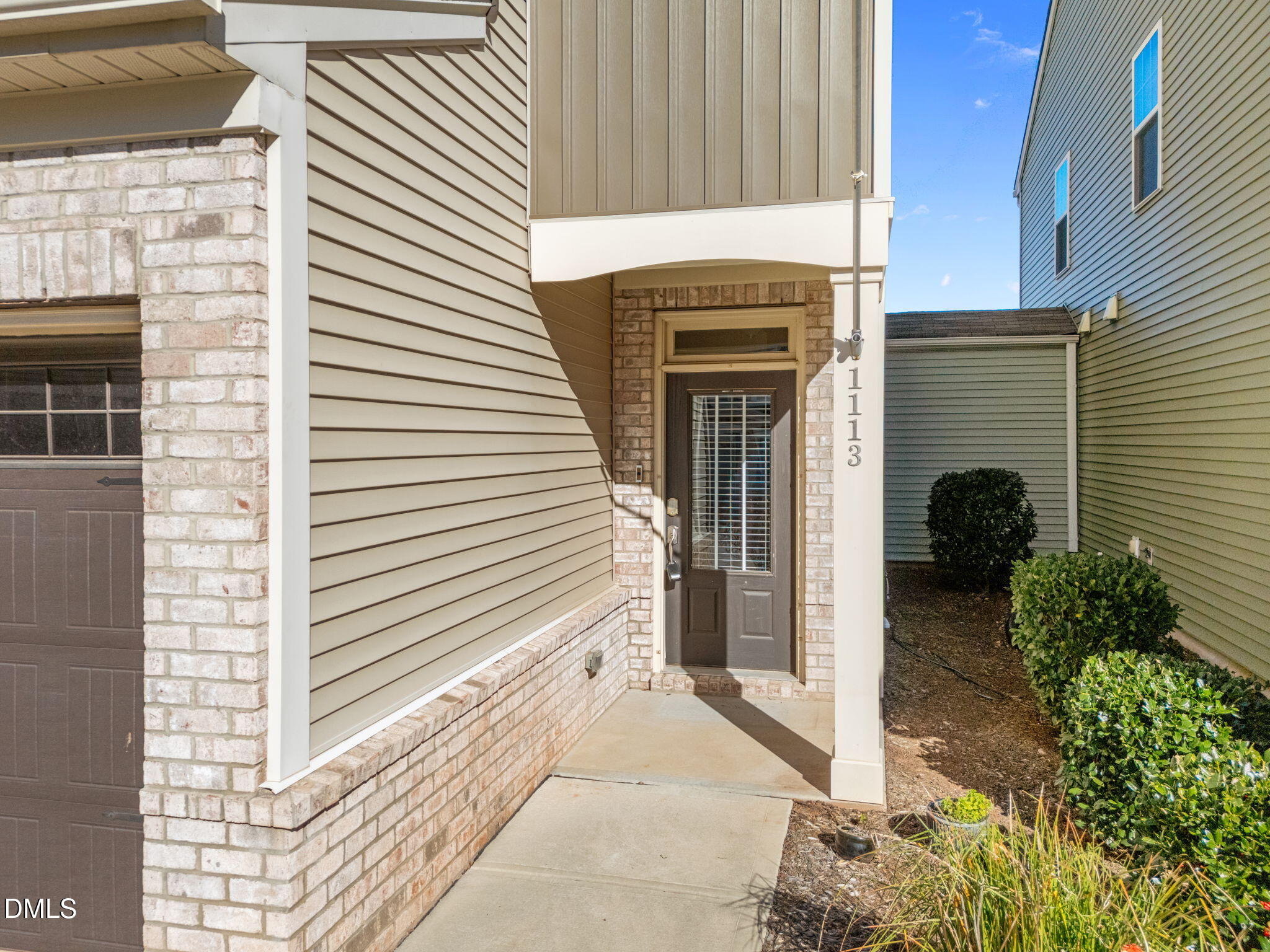 1113 Brightskies Street