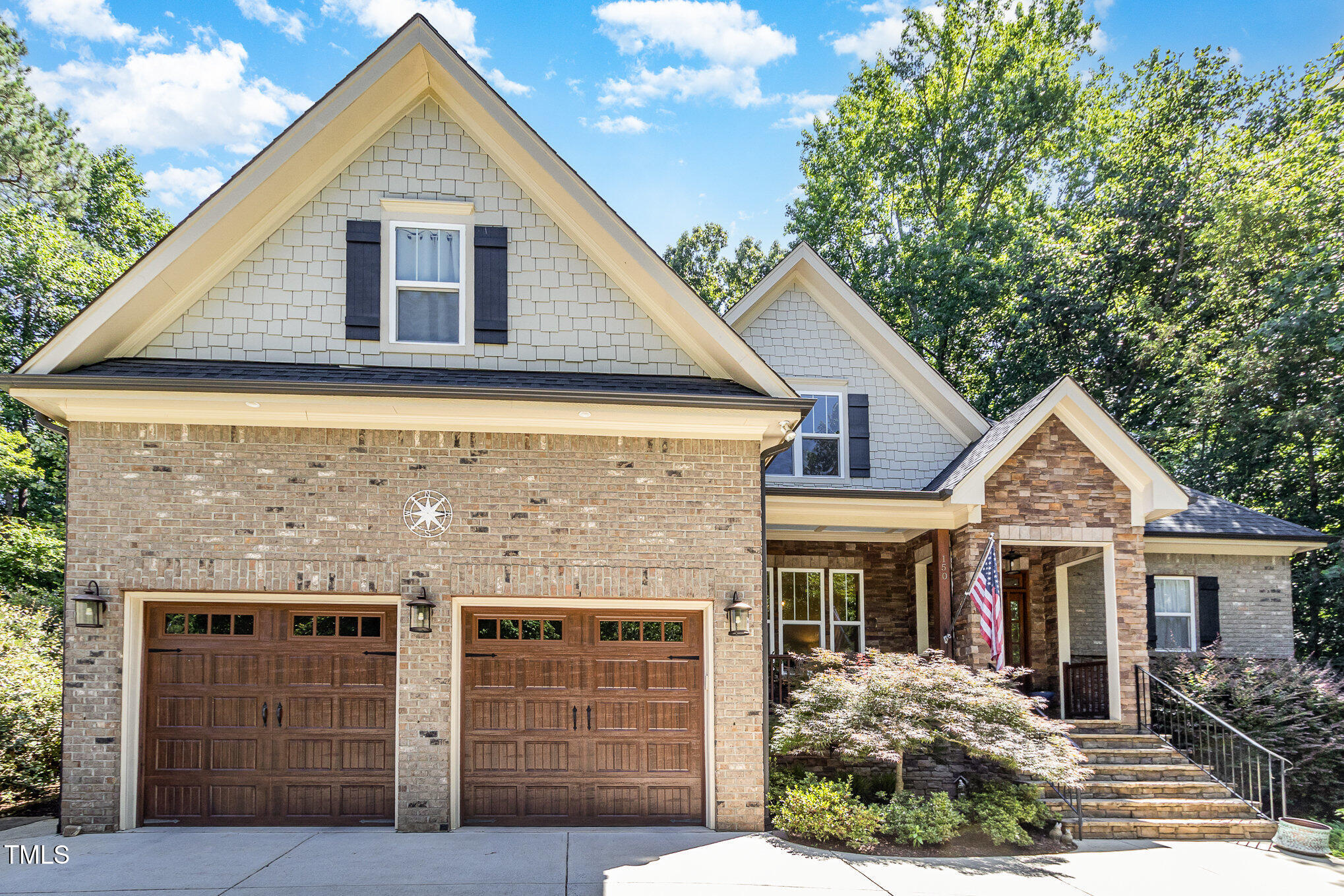 150 Luxorwind Drive