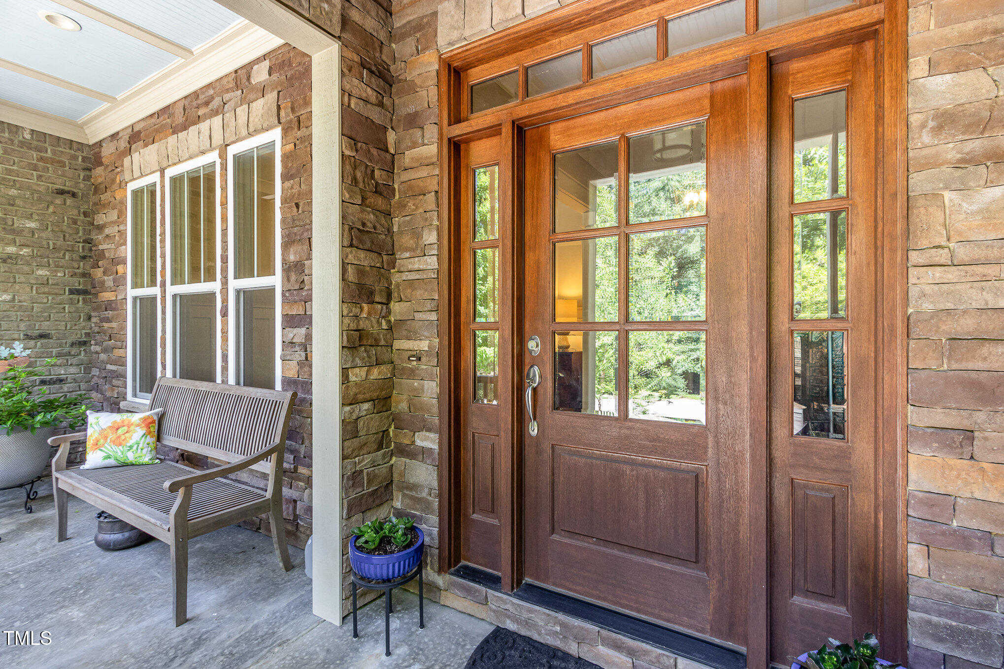 150 Luxorwind Drive