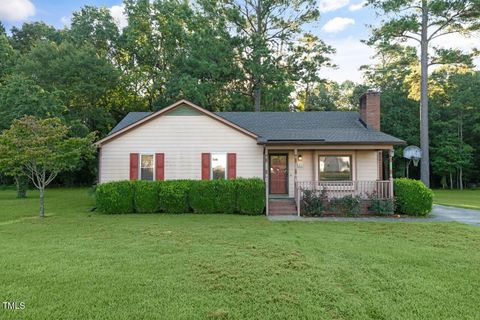 102 Pear Tree Lane Clayton NC 27520