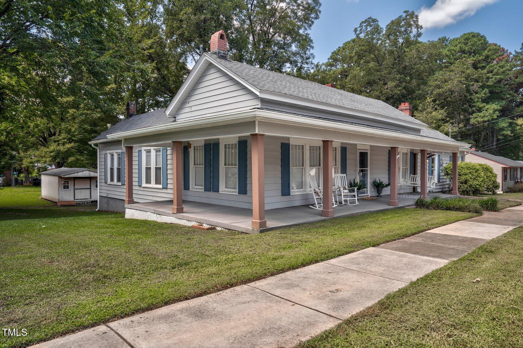 303 N Walnut Street