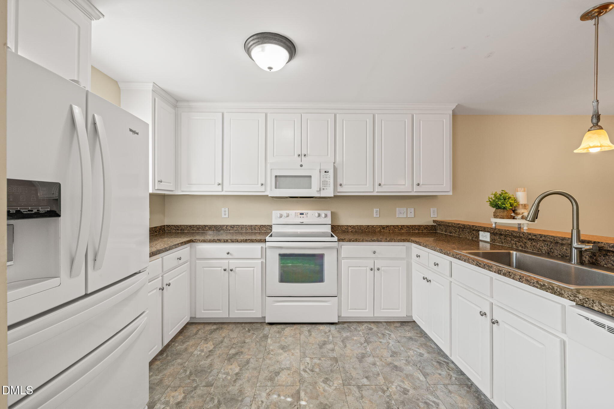 3618 E Cotton Gin Drive