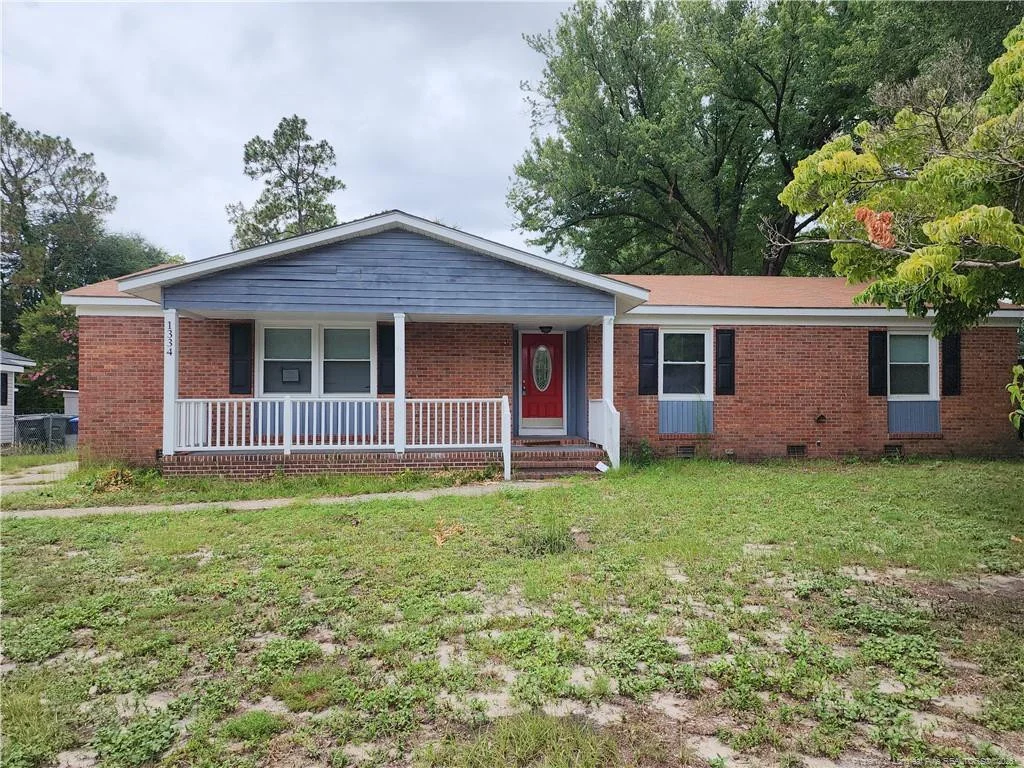 1334 Camelot Drive