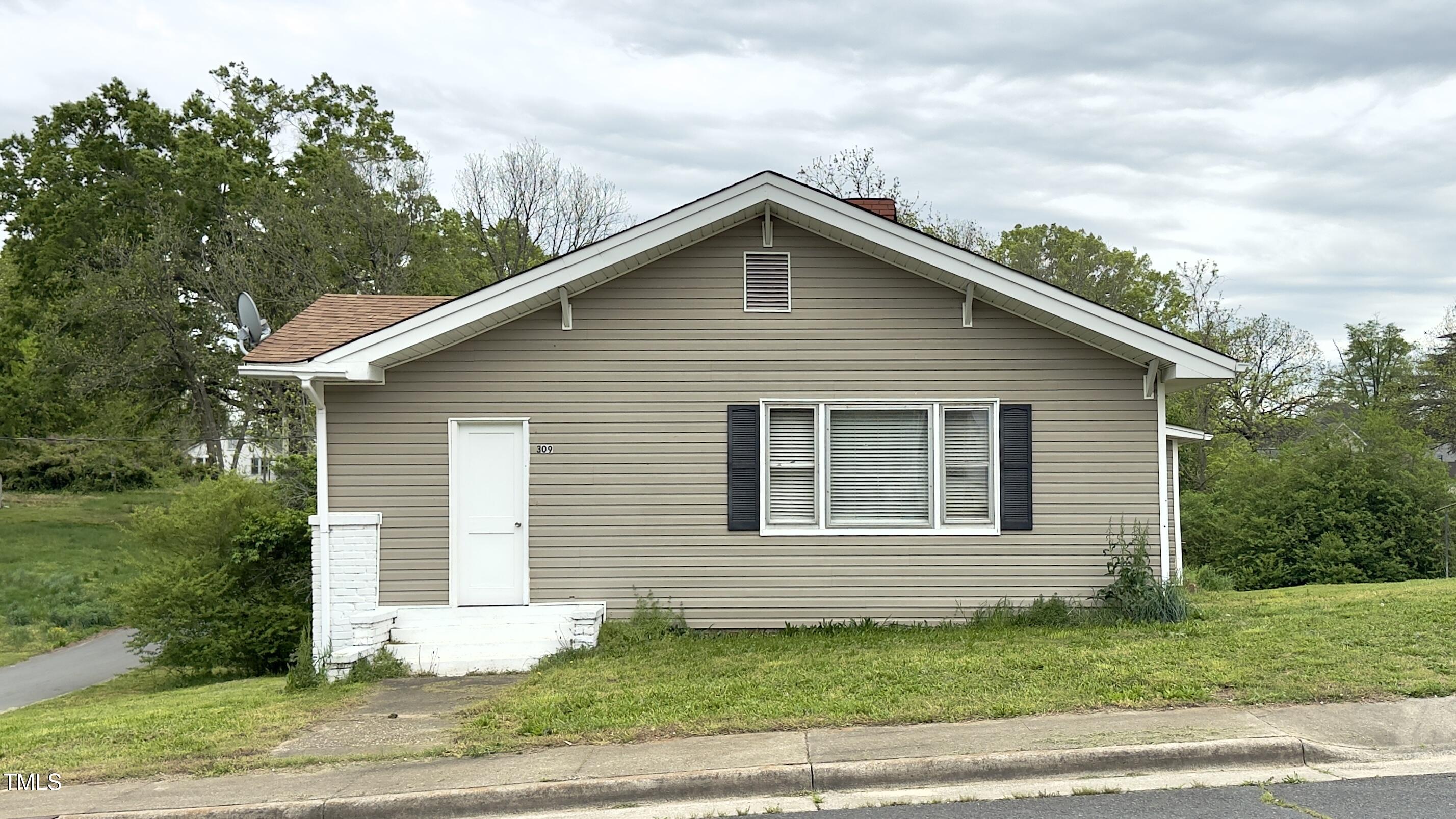 Listing image 1