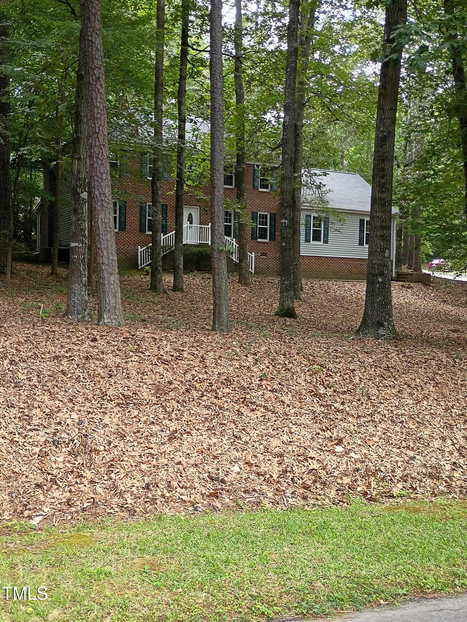 3300 Barnsley Lane