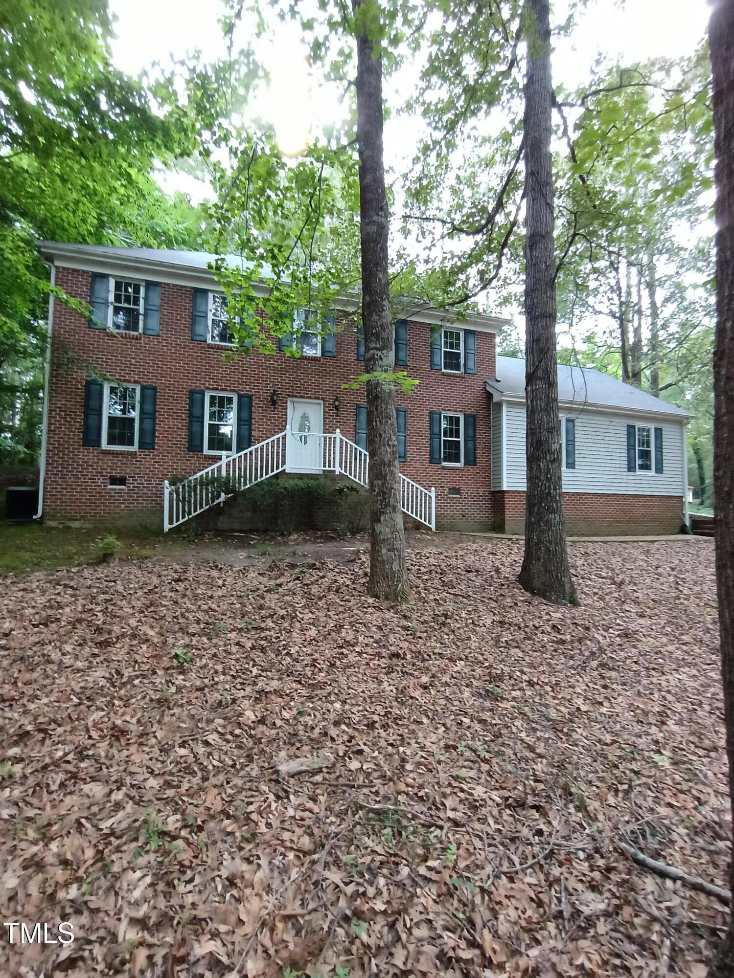 3300 Barnsley Lane