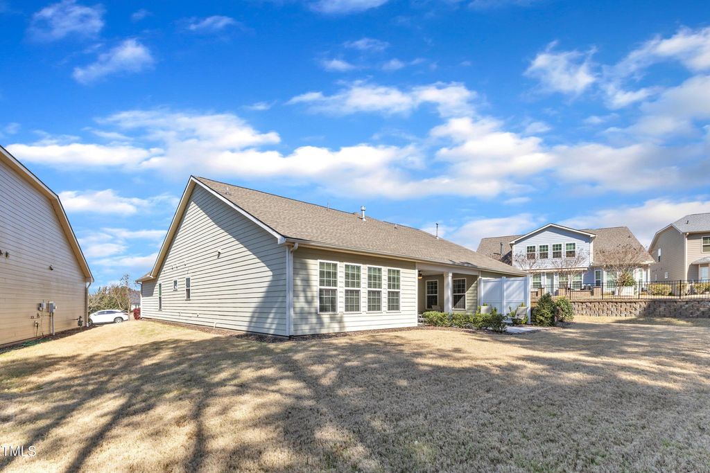 listing image 40