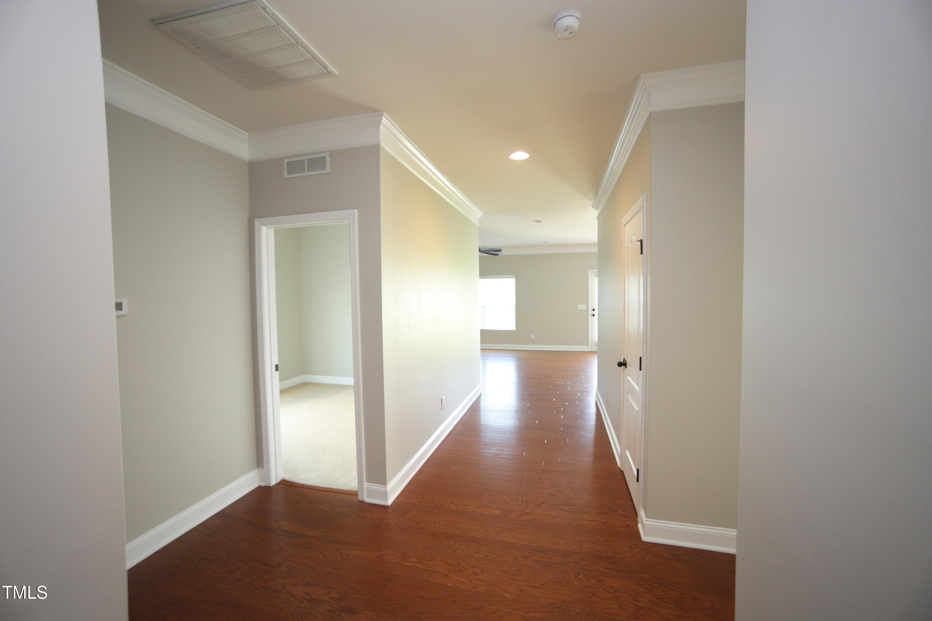 128 Plymouth Drive