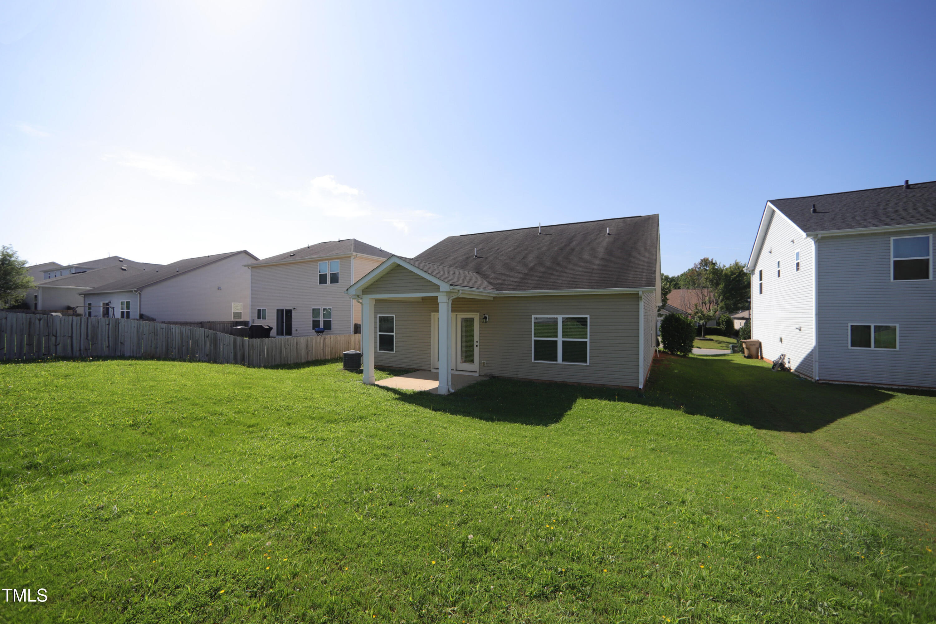 128 Plymouth Drive