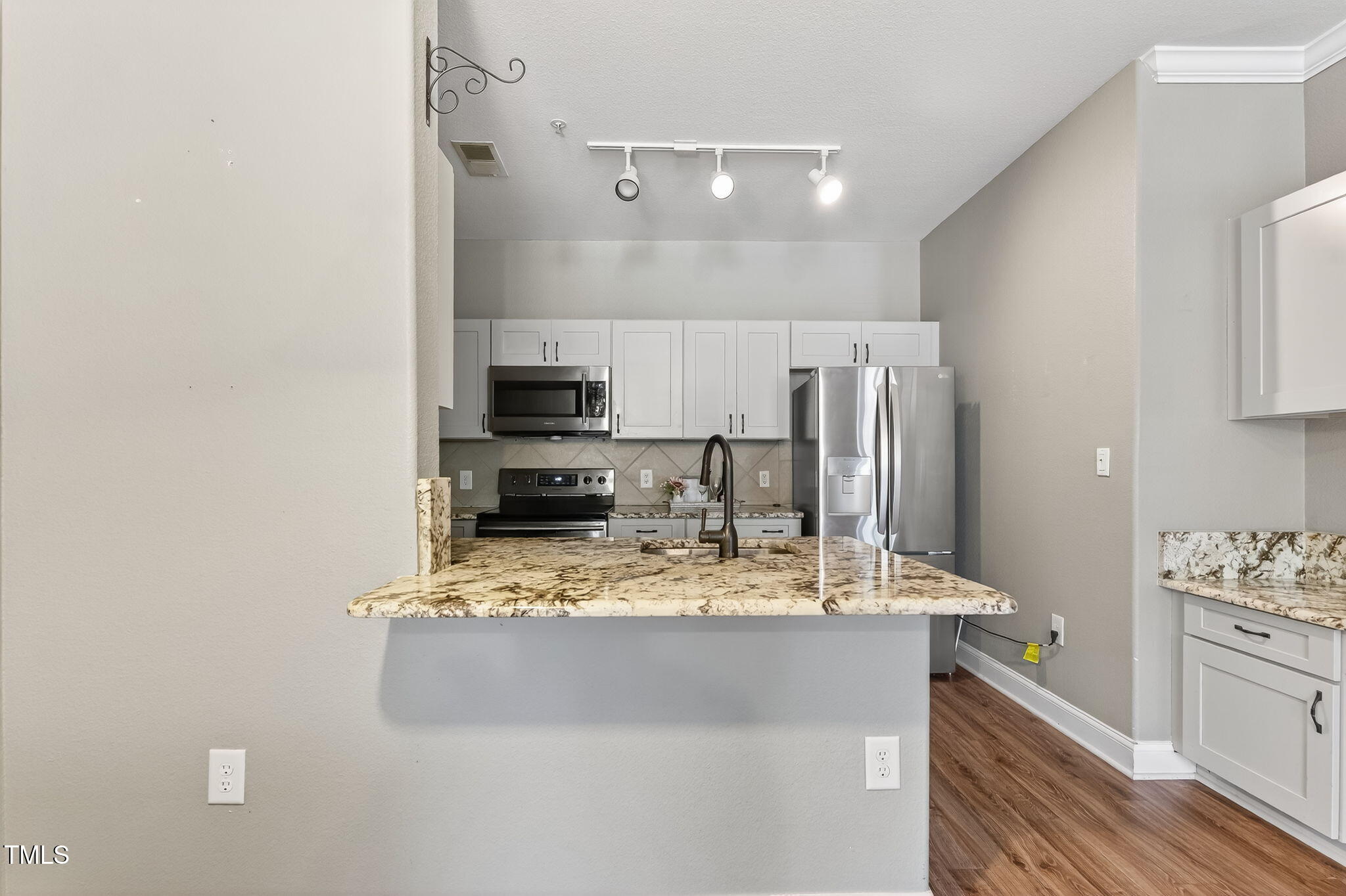 1812 Parkside Village Drive