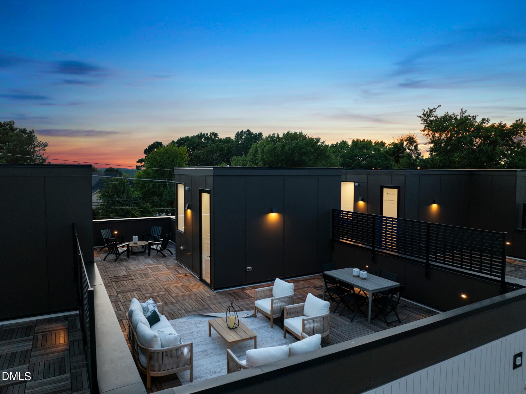 1304 Chamblee Hill Court