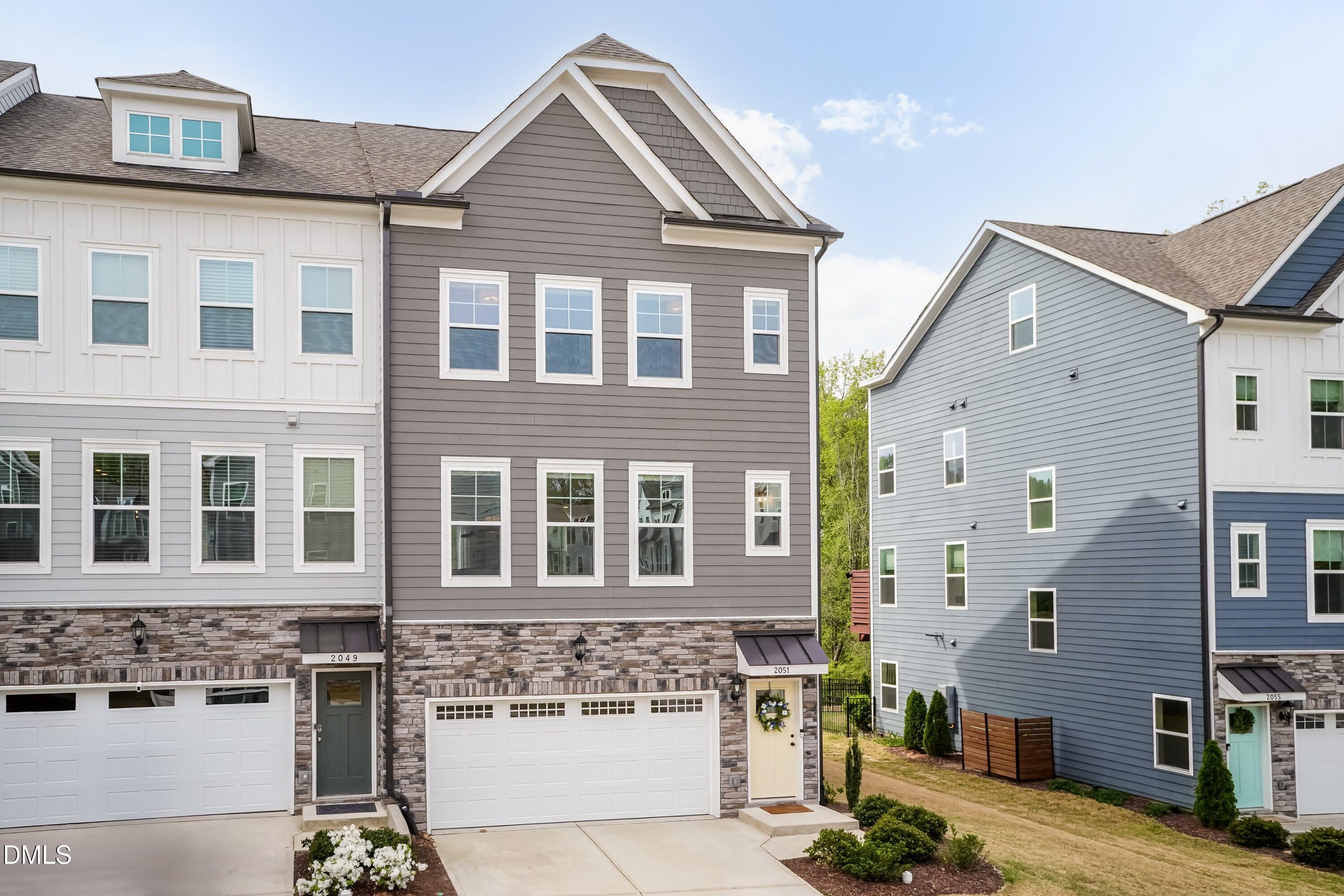 2051 Eva Pearl Drive