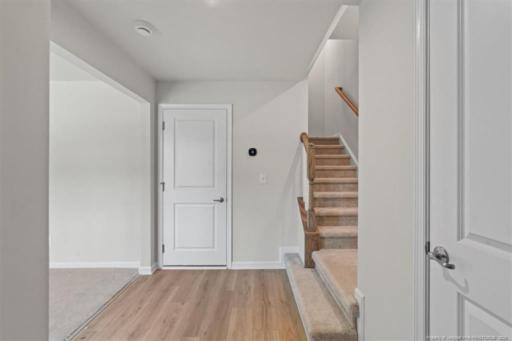 512 Whitehall Circle