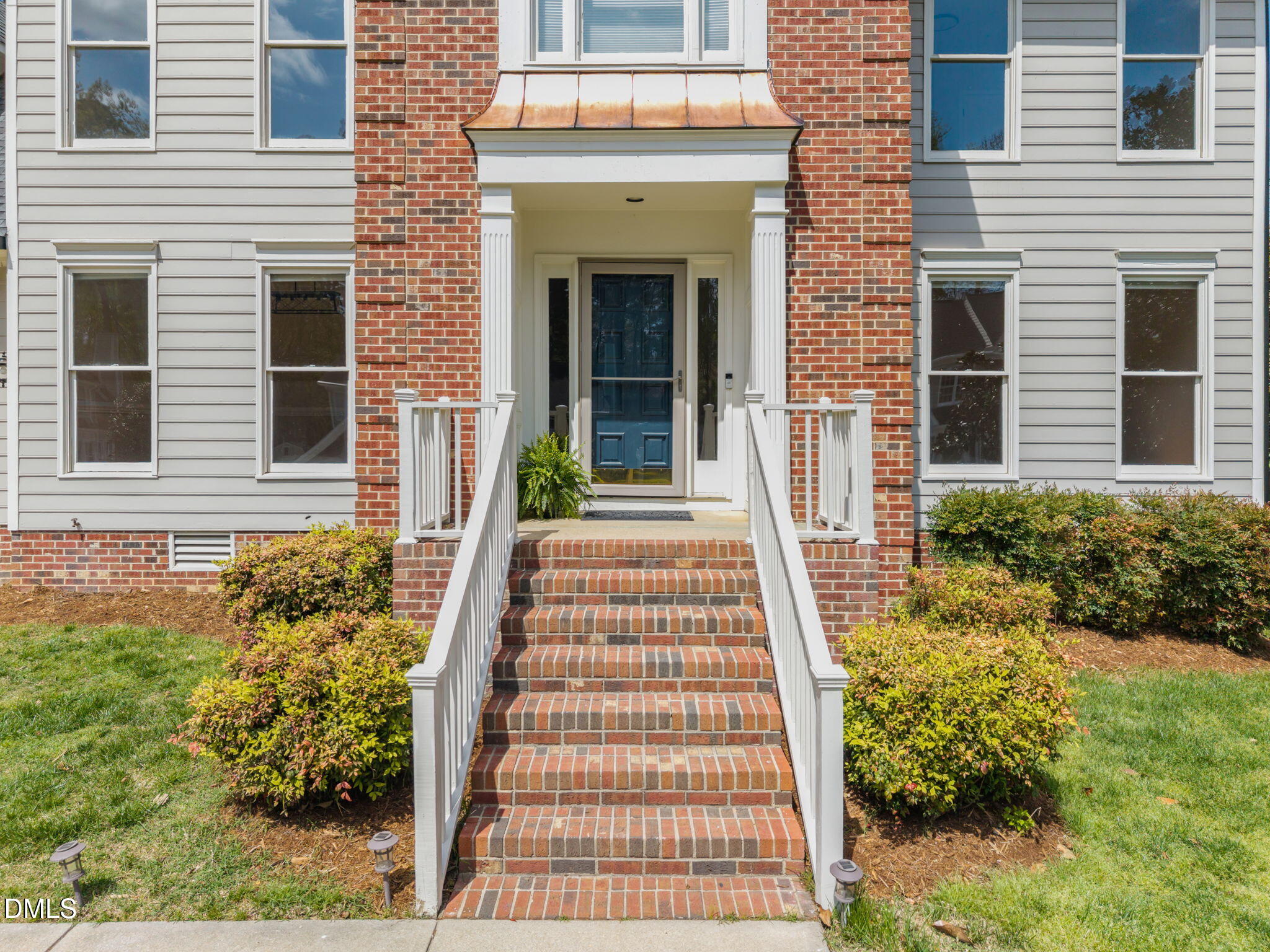 2709 Iman Drive