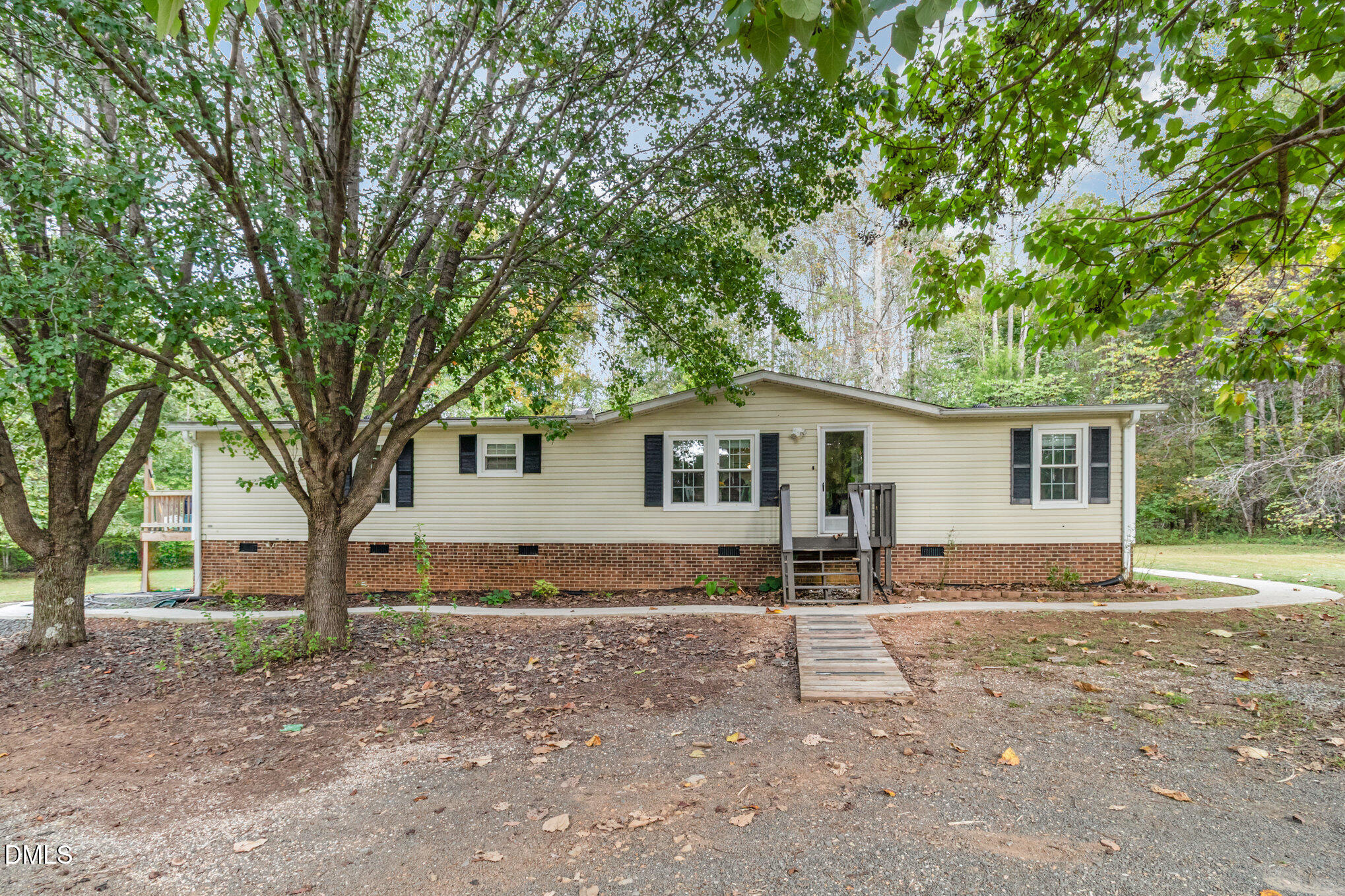4148 Forest Court