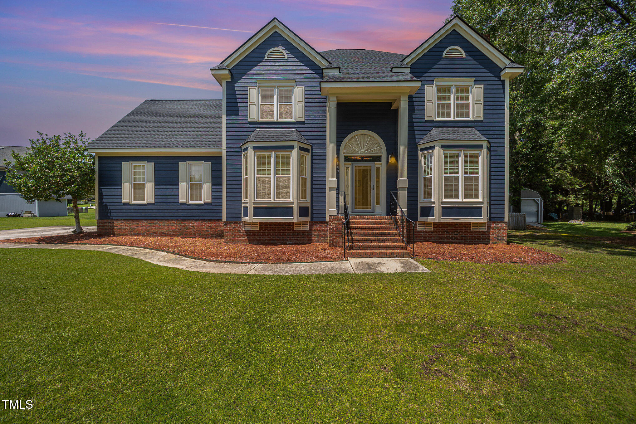 104 Goldleaf Court