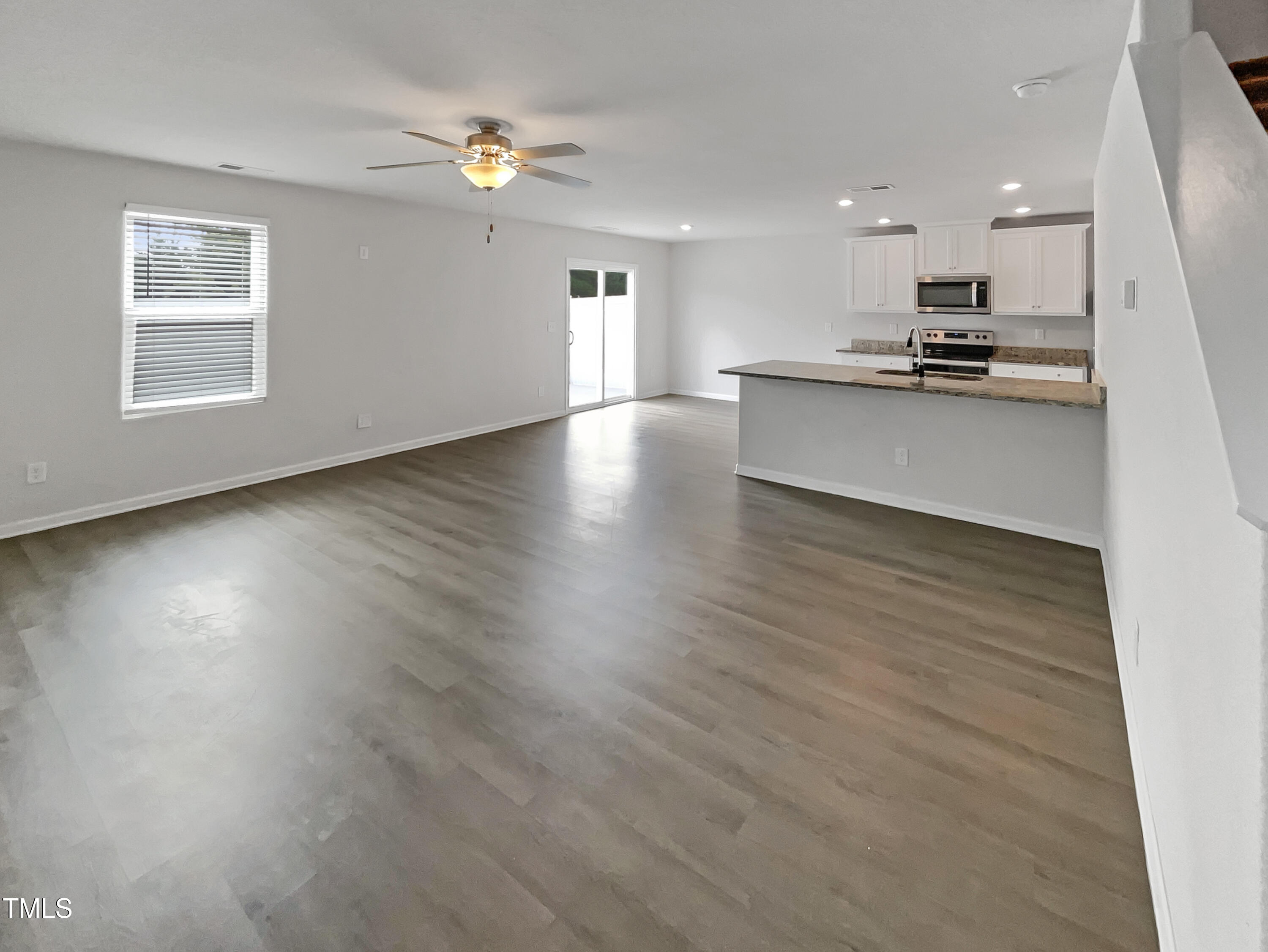 752 Frosty Way