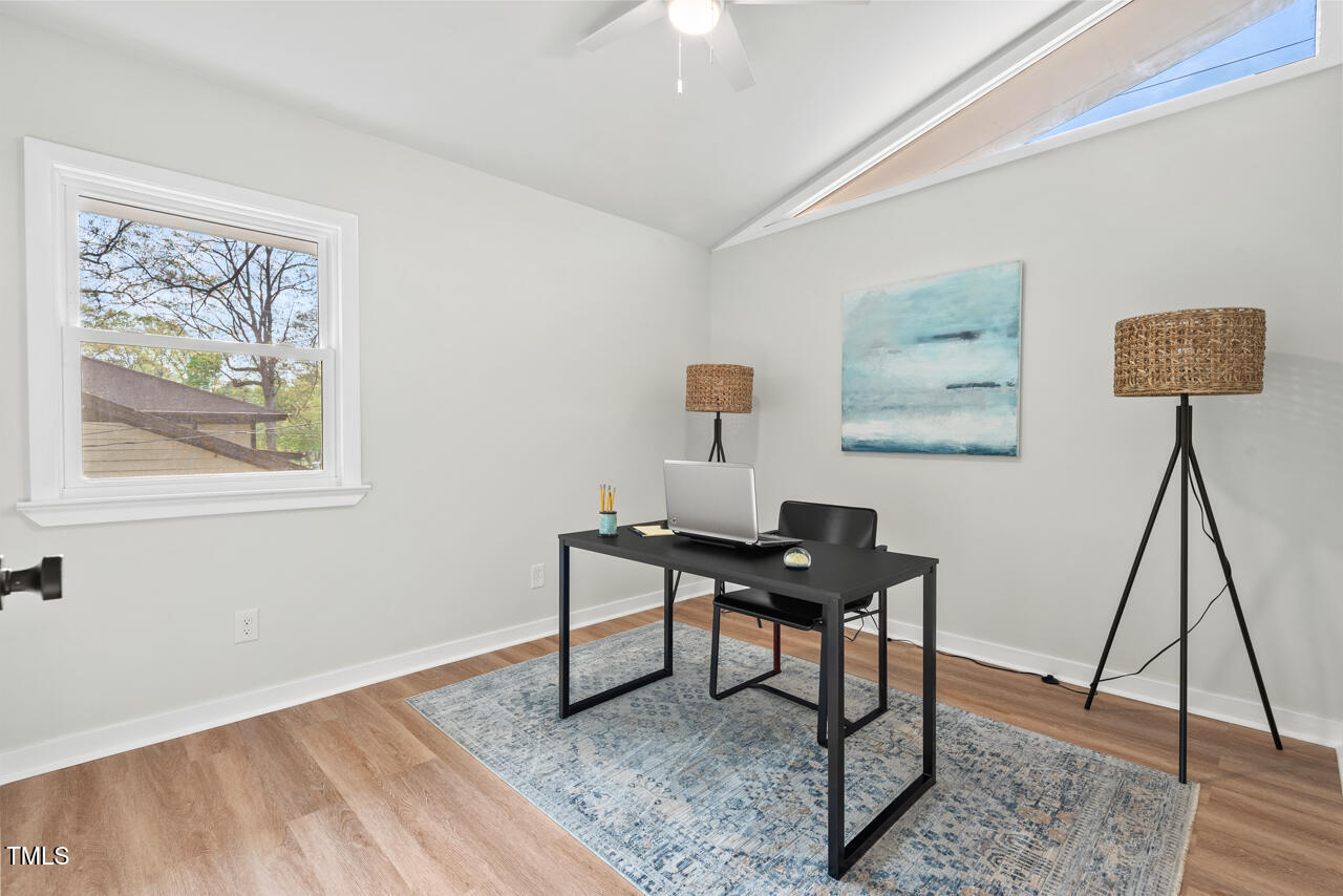 Raleigh, North Carolina 27609, United States, 5 Bedrooms Bedrooms, ,4 BathroomsBathrooms,Residential,Active,111970