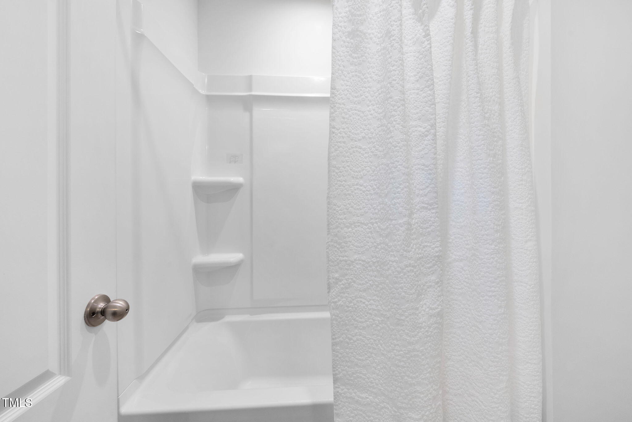 Apex, North Carolina 27502, United States, 5 Bedrooms Bedrooms, ,4 BathroomsBathrooms,Residential,Active,1895