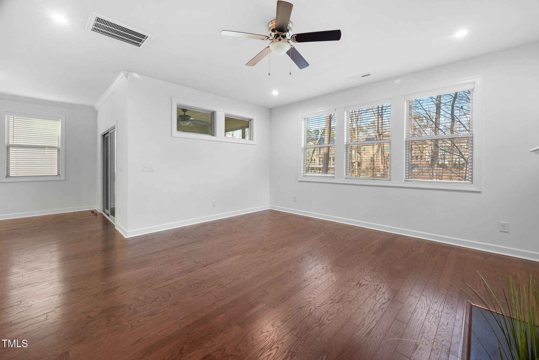 Apex, North Carolina 27502, United States, 5 Bedrooms Bedrooms, ,4 BathroomsBathrooms,Residential,Active,1895