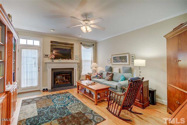 1109 Front Gate Lane