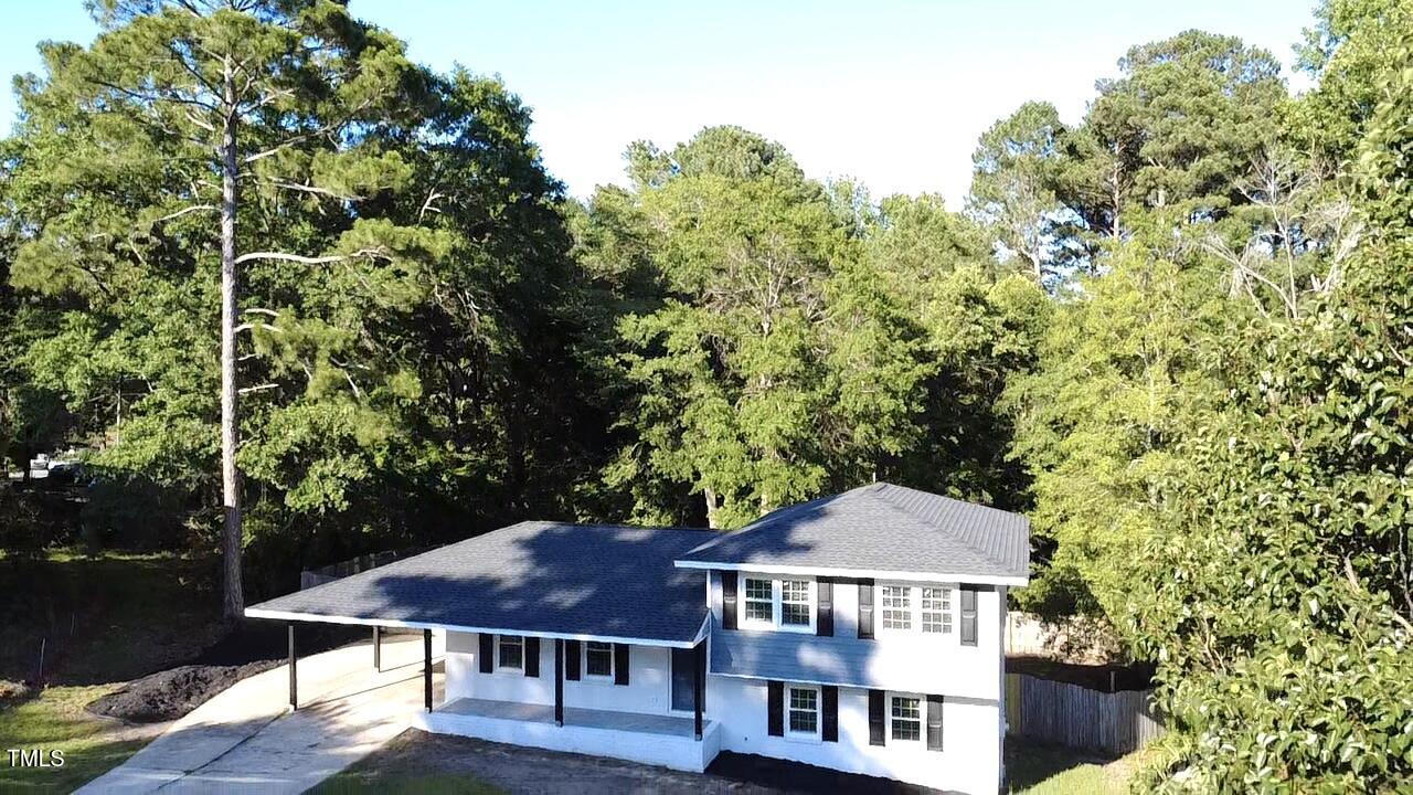 546 NW Rock Canyon Drive