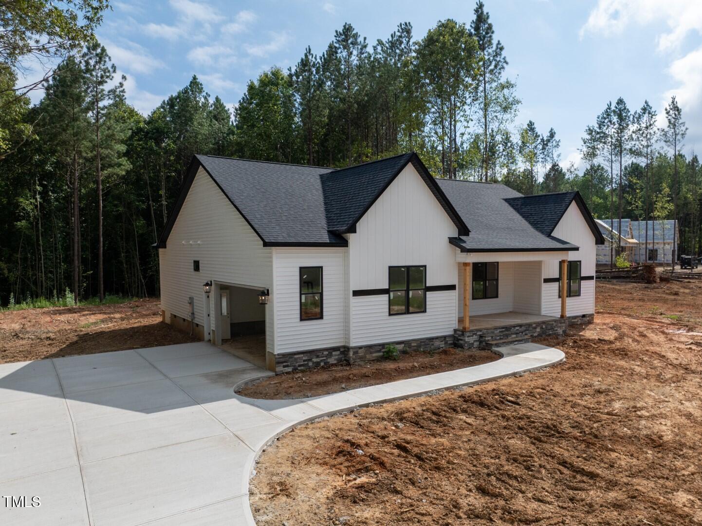 2087 Hayes Road