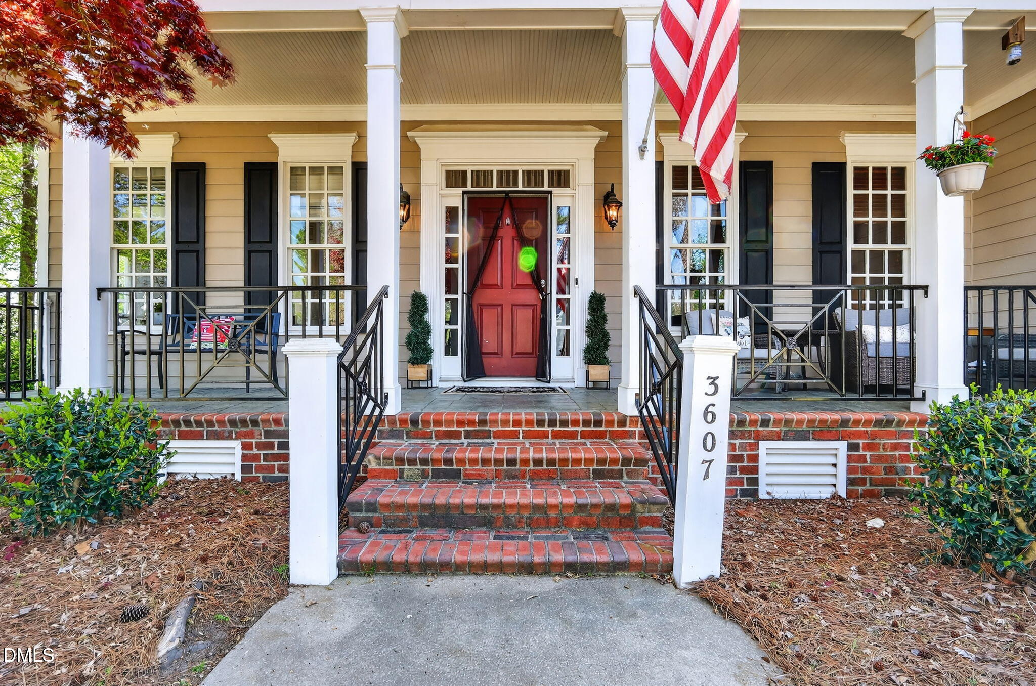 3607 Inkberry Circle N