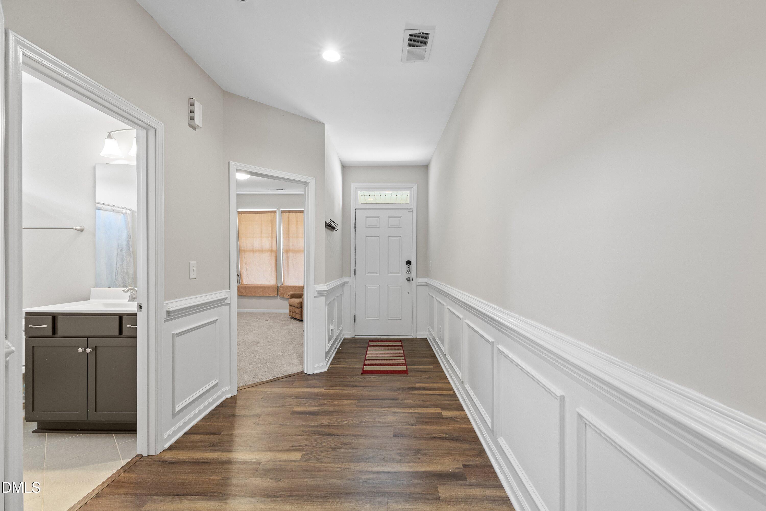 77 Carbone Lane