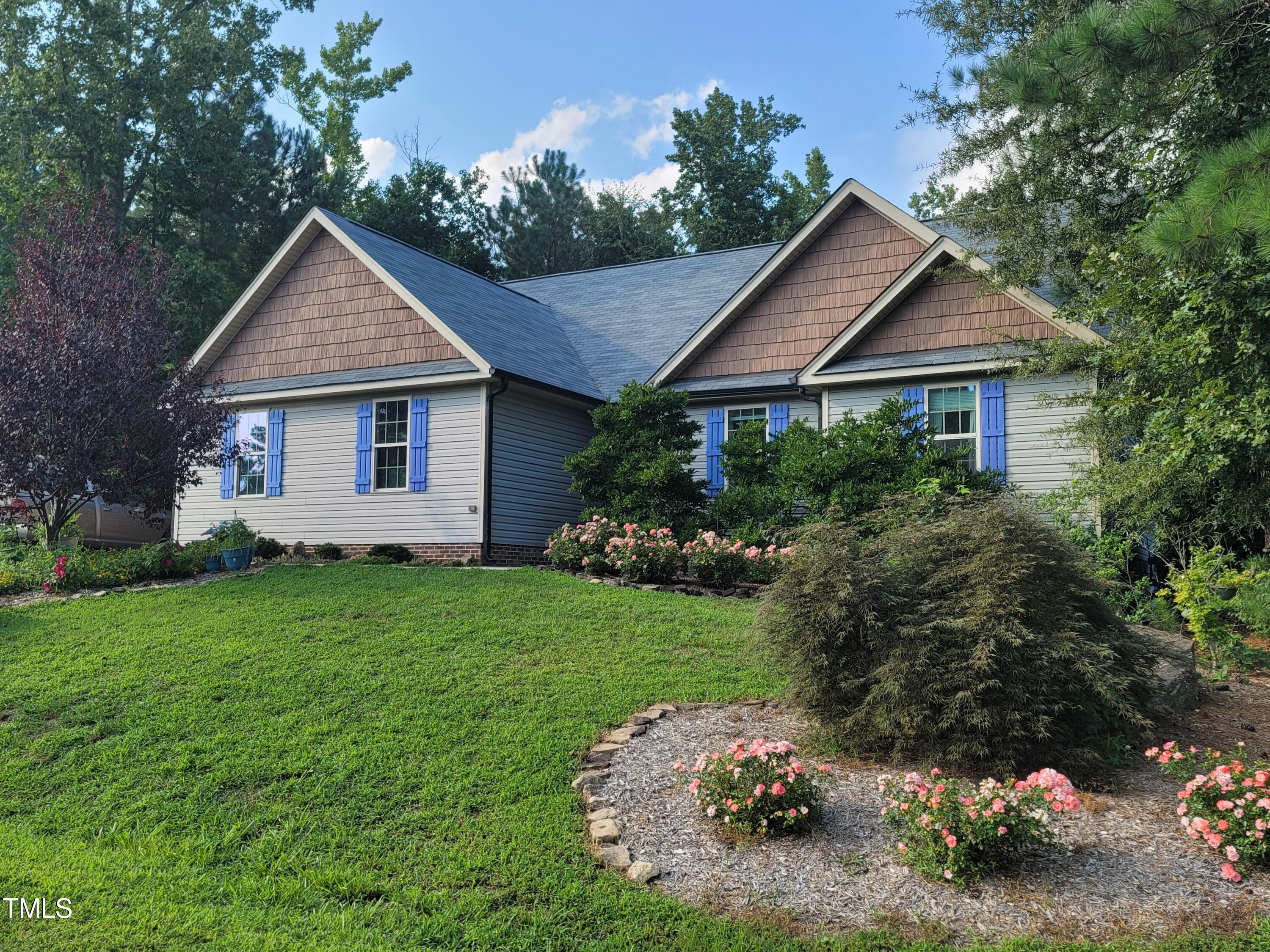 View Louisburg, NC 27549 house