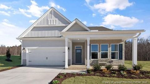 828 Fernwind Circle Aberdeen NC 28315