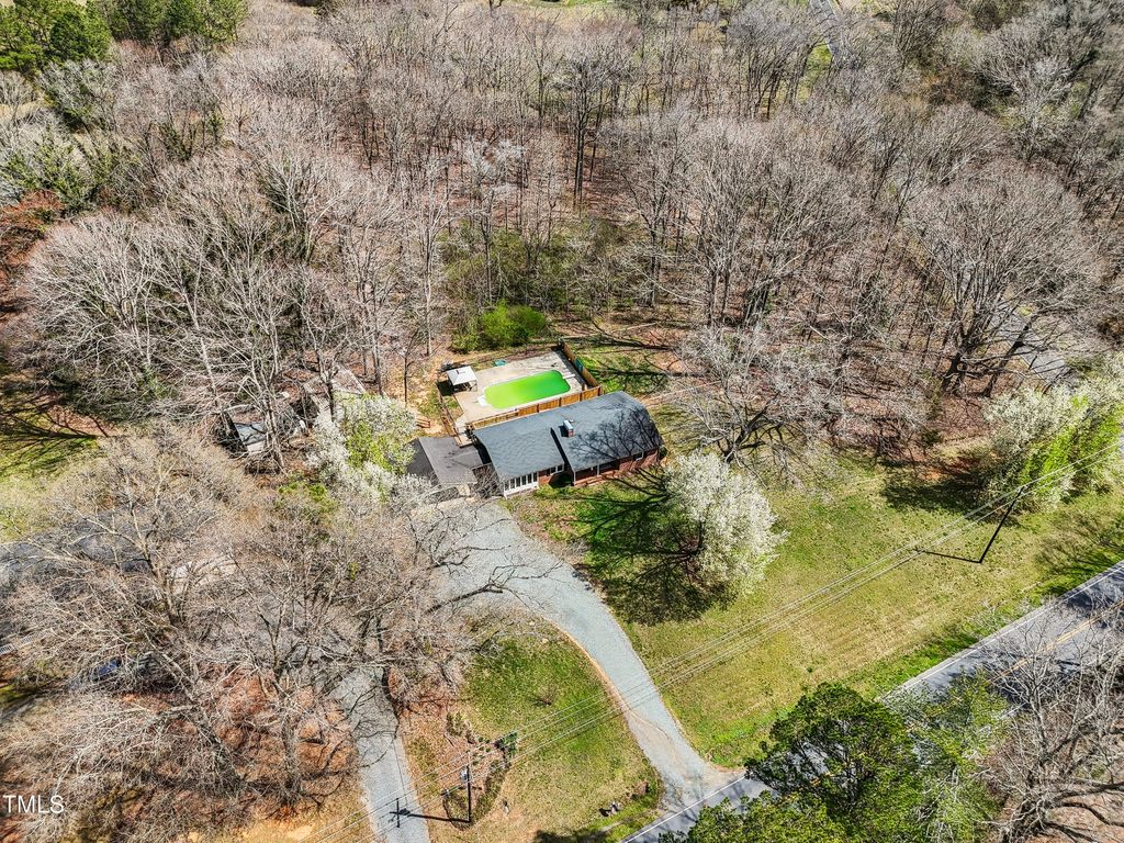 listing image 42