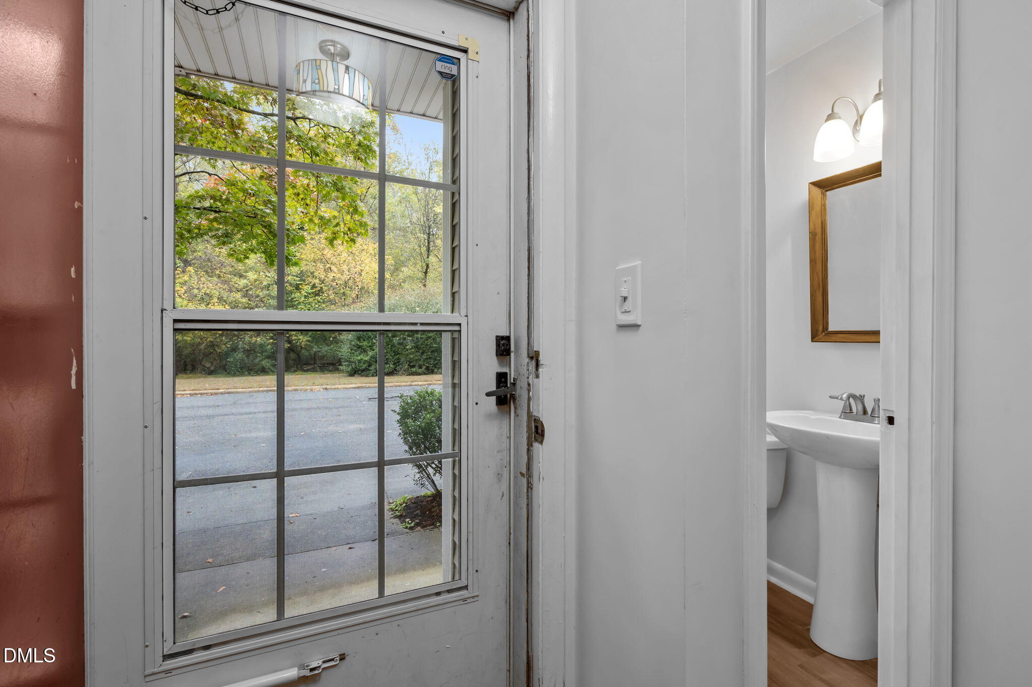 220 Elizabeth Street Apt D1