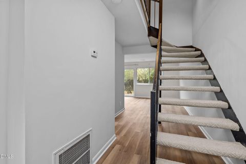 220 Elizabeth Street Apt D1 Chapel Hill NC 27514