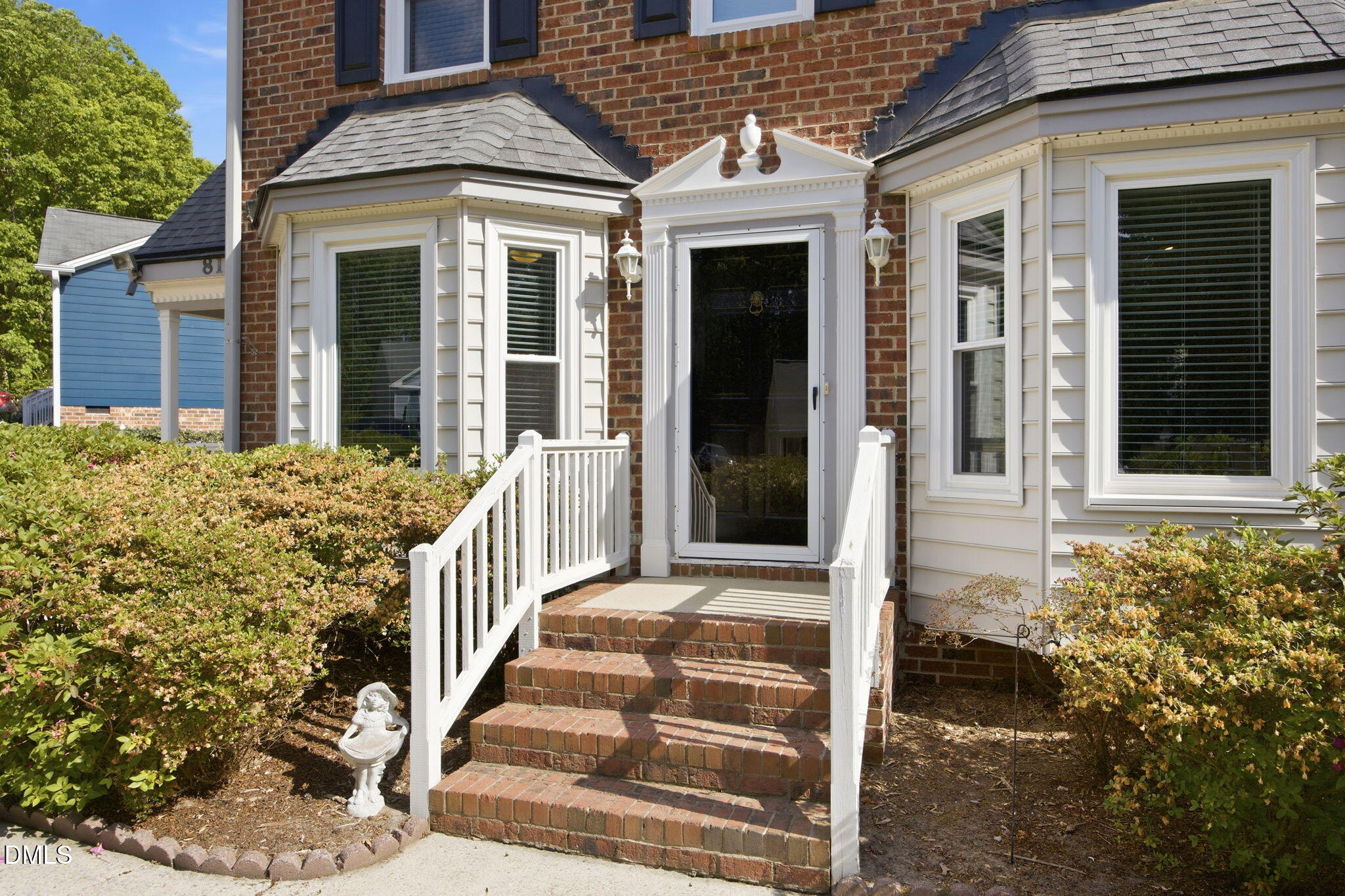 8113 Round Oak Road