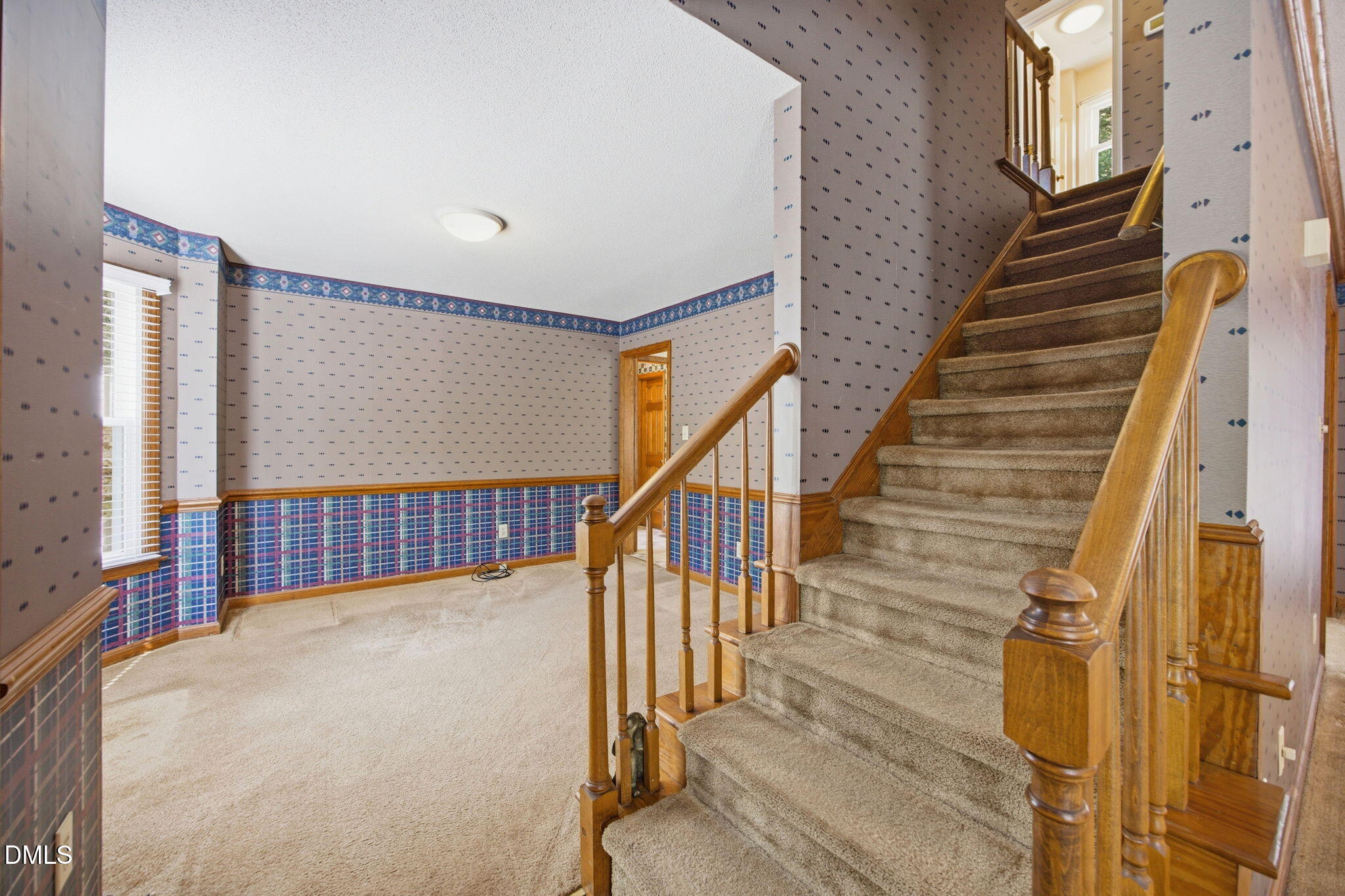 8113 Round Oak Road