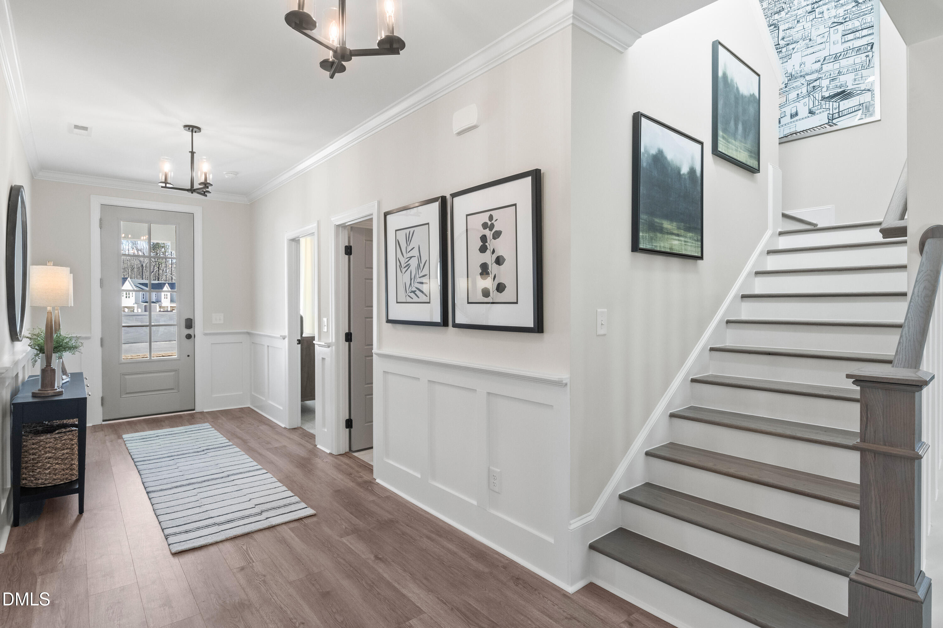 8024 Broad Street