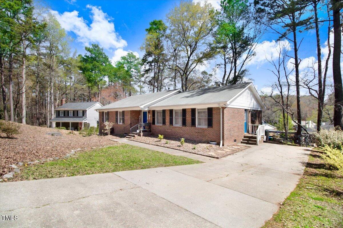 104 Amberhill Court