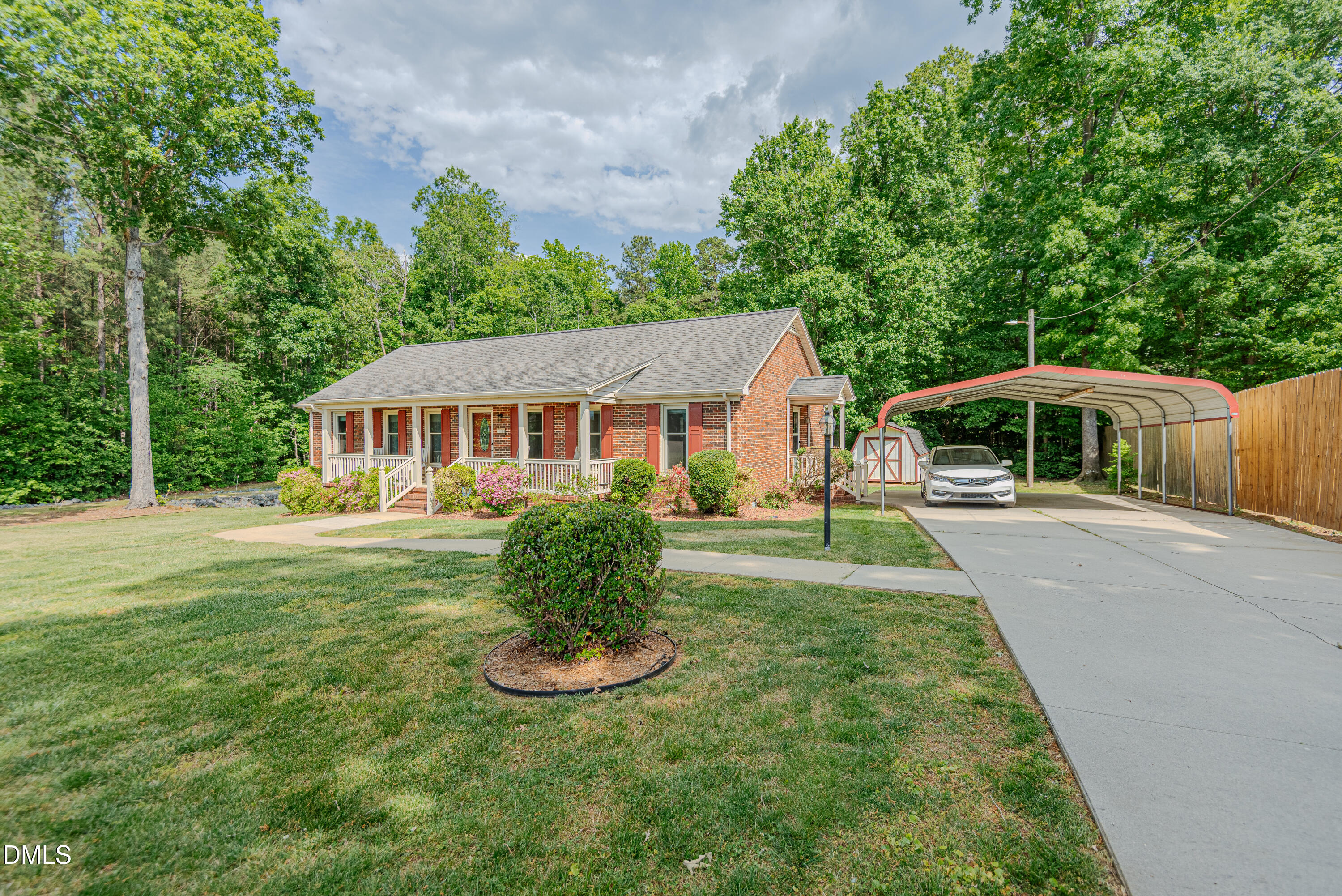 5844 Mt Hermon Rock Creek Road