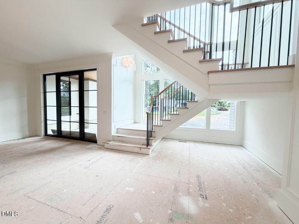 4907 Yadkin Drive