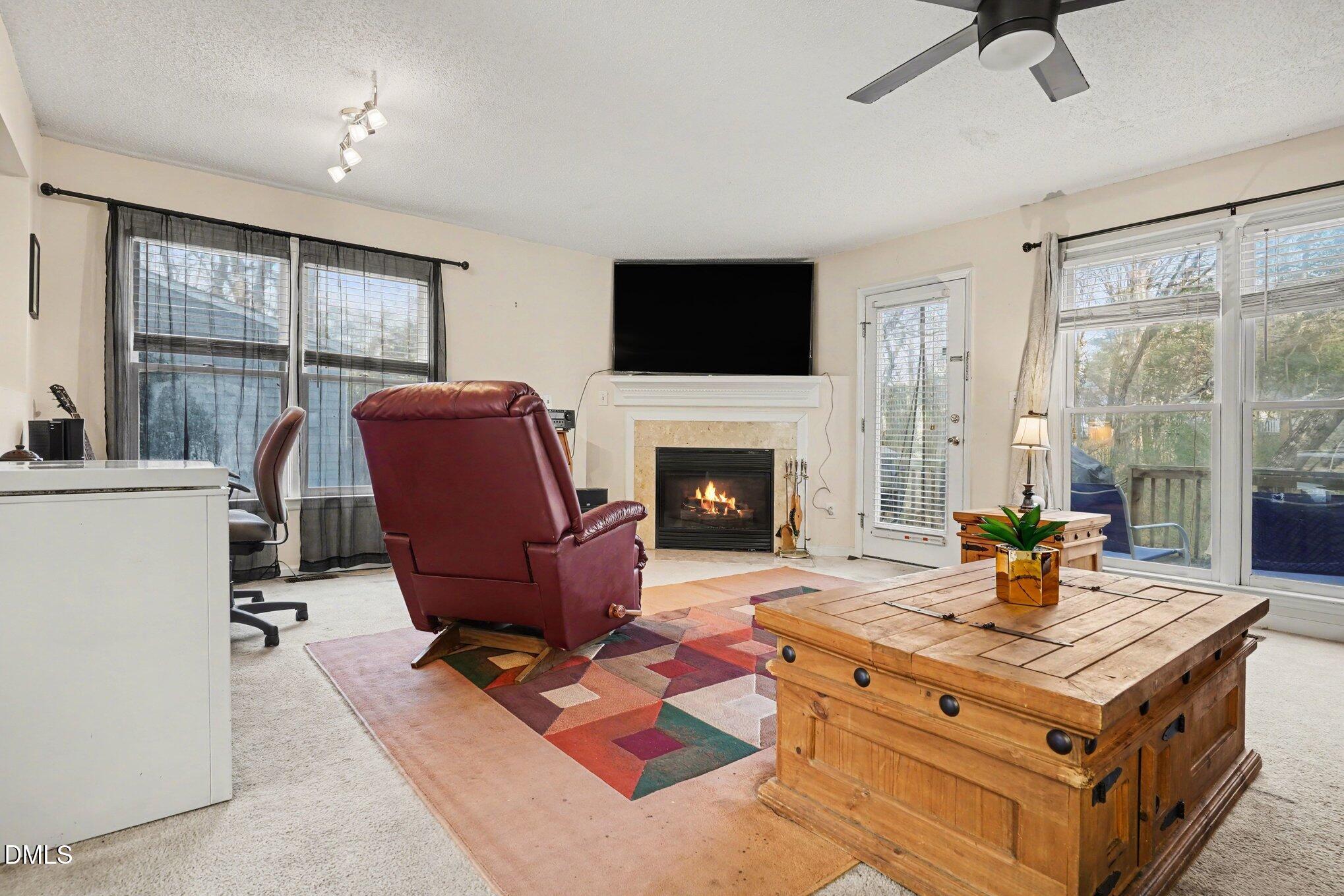 1502 Oakland Hills Way