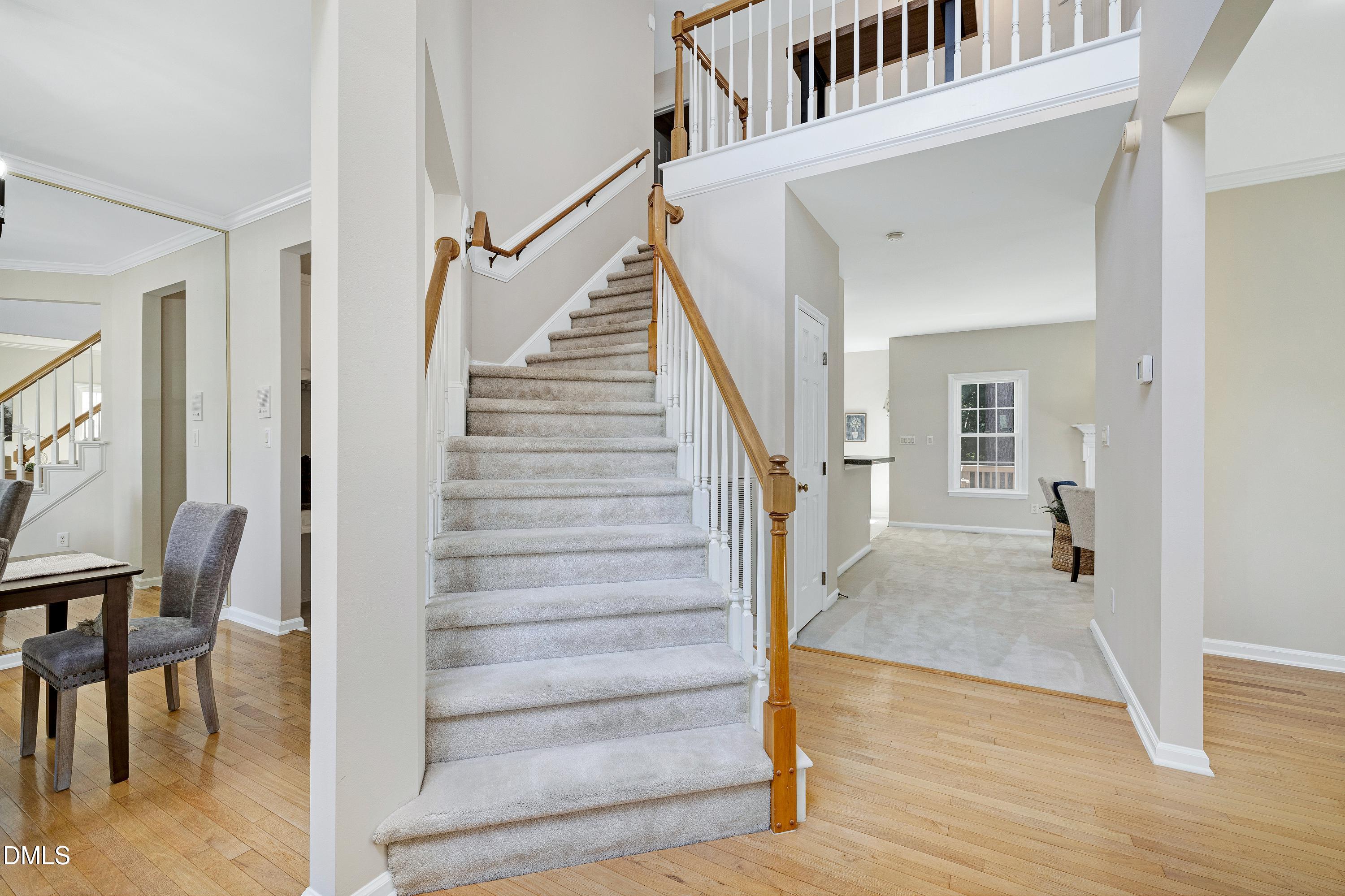 102 Ravenstone Drive