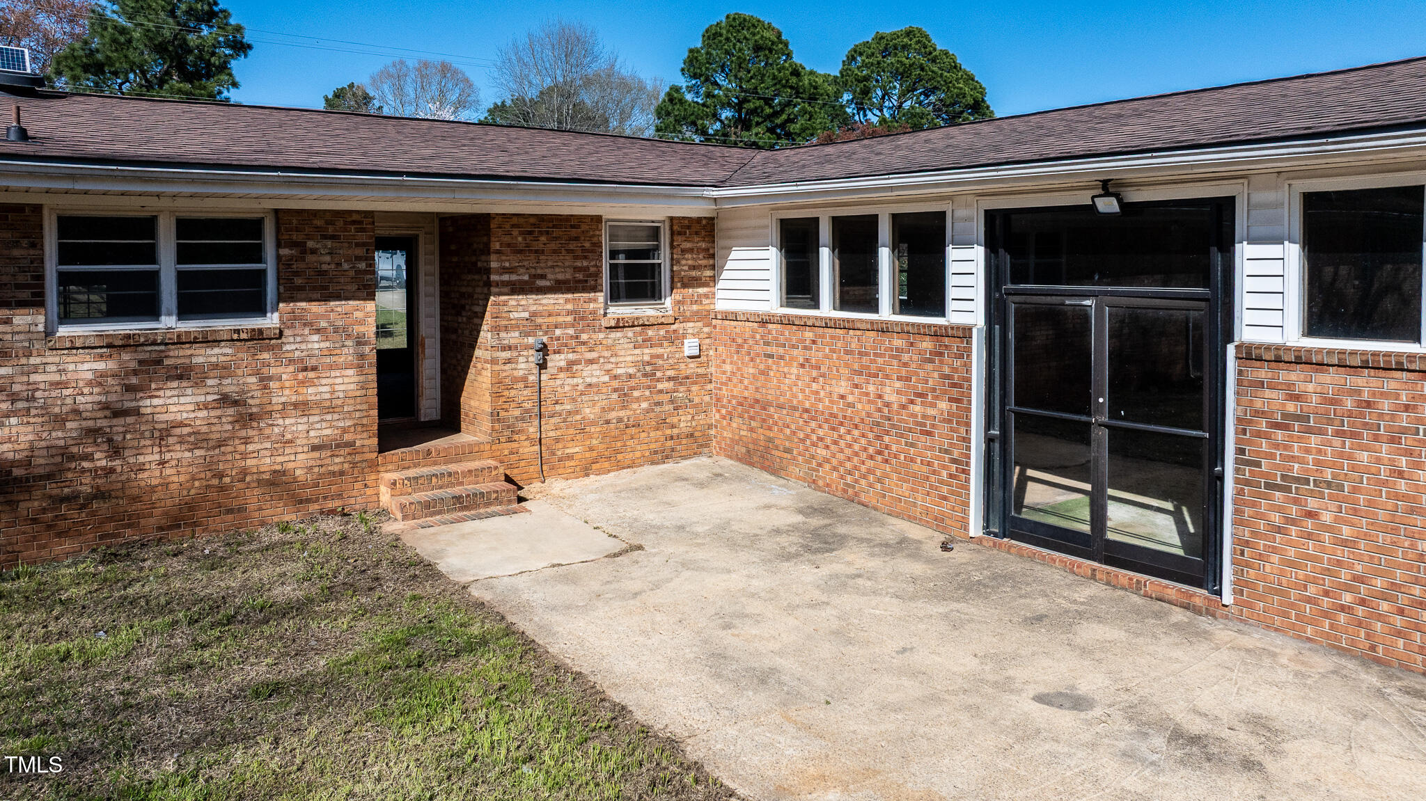 408 Rand Road