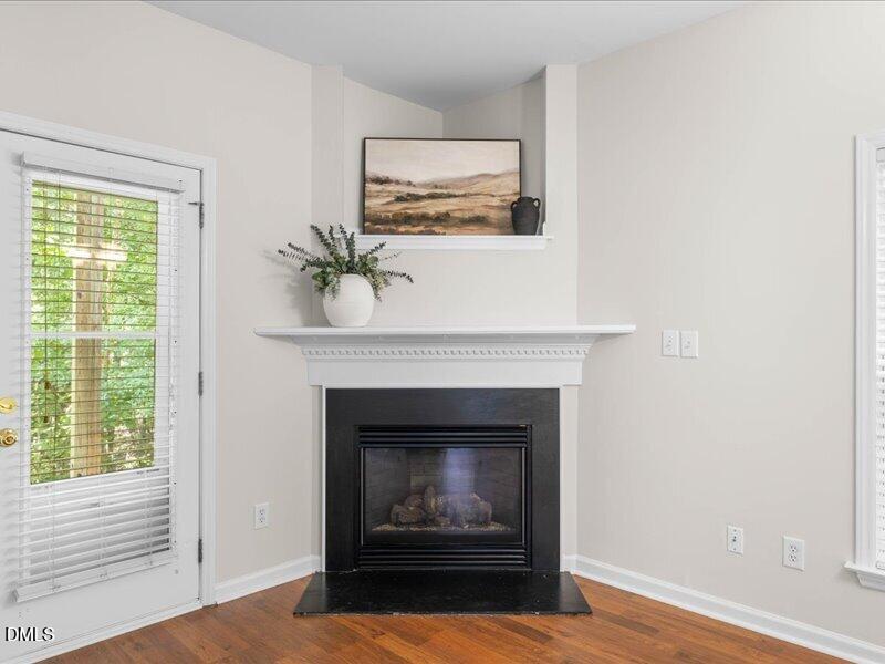 514 Glenolden Court