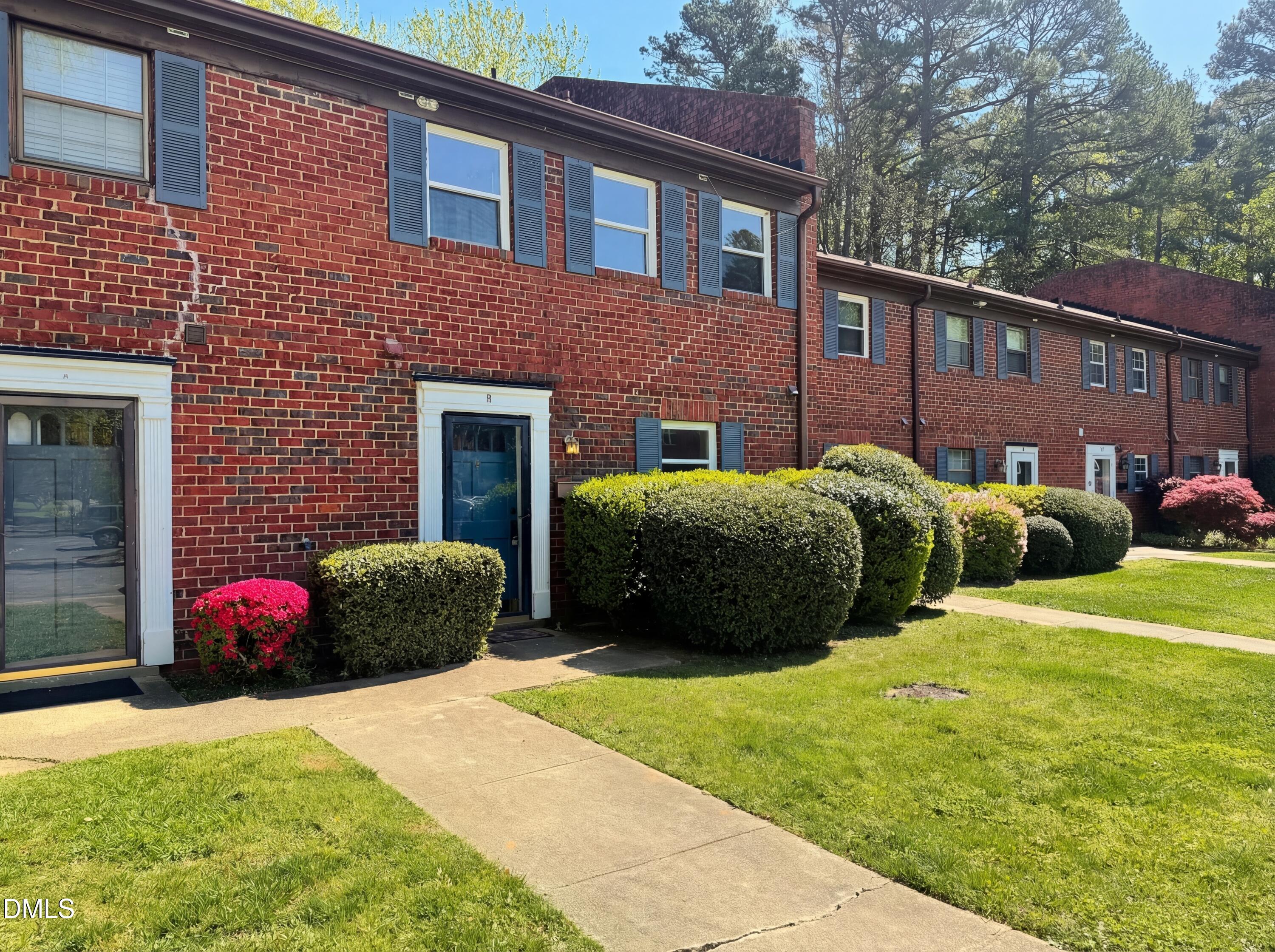 1220 Manassas Court Apt B