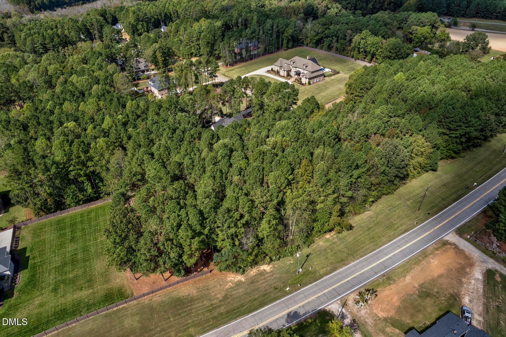 3327 Oak Leaf Drive